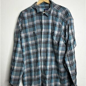 Patagonia organic cotton long sleeve button down shirt men’s size XL blue